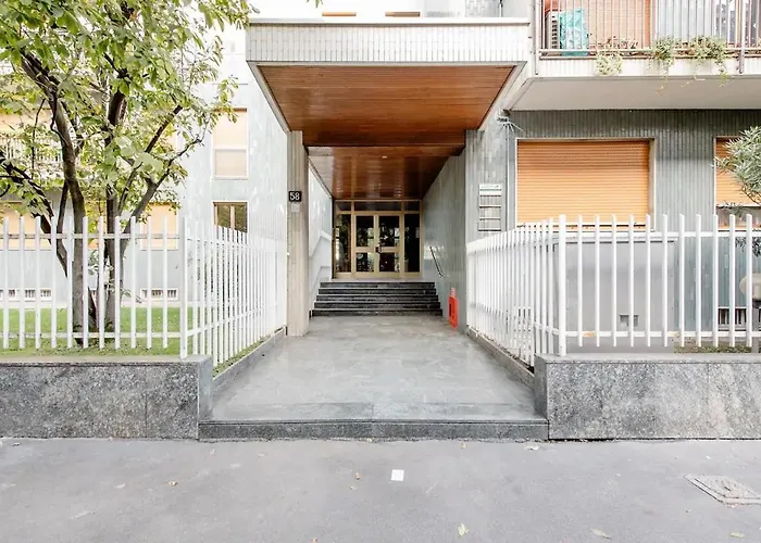 Giro 58, 2 Bedroom Apartament, Close To San Siro, Fiera And 10 Min Metro To Duomo